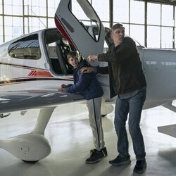 Teddy Sears en 'Desconectado' de 'The Night Agent'