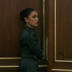 Luciane Buchanan en la temporada 2 y el capítulo 04 de 'El agente nocturno'