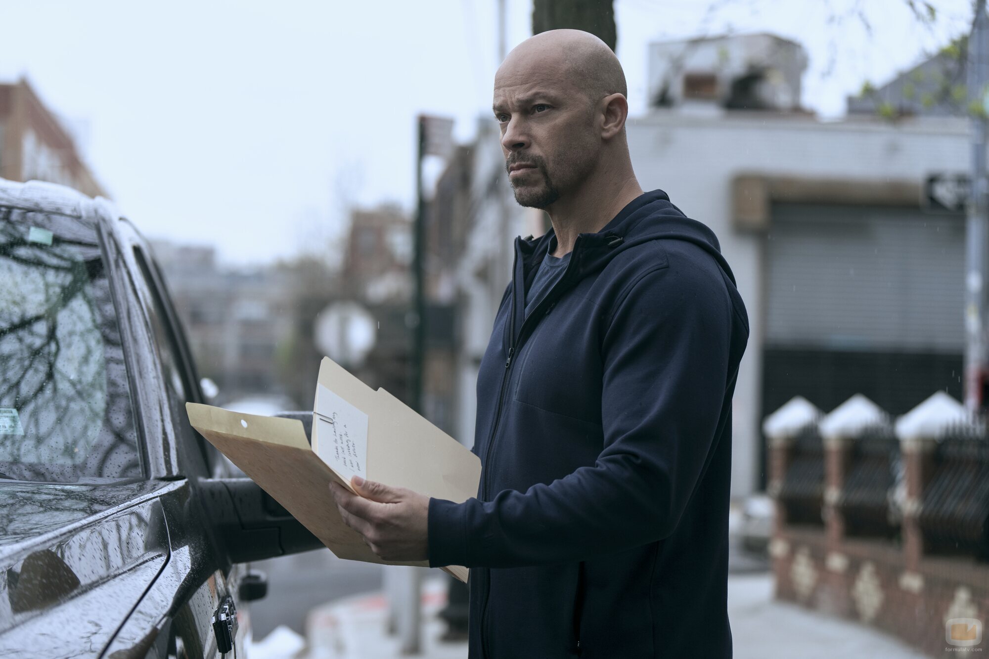 Berto Colon en el 2x07 de 'El agente nocturno'