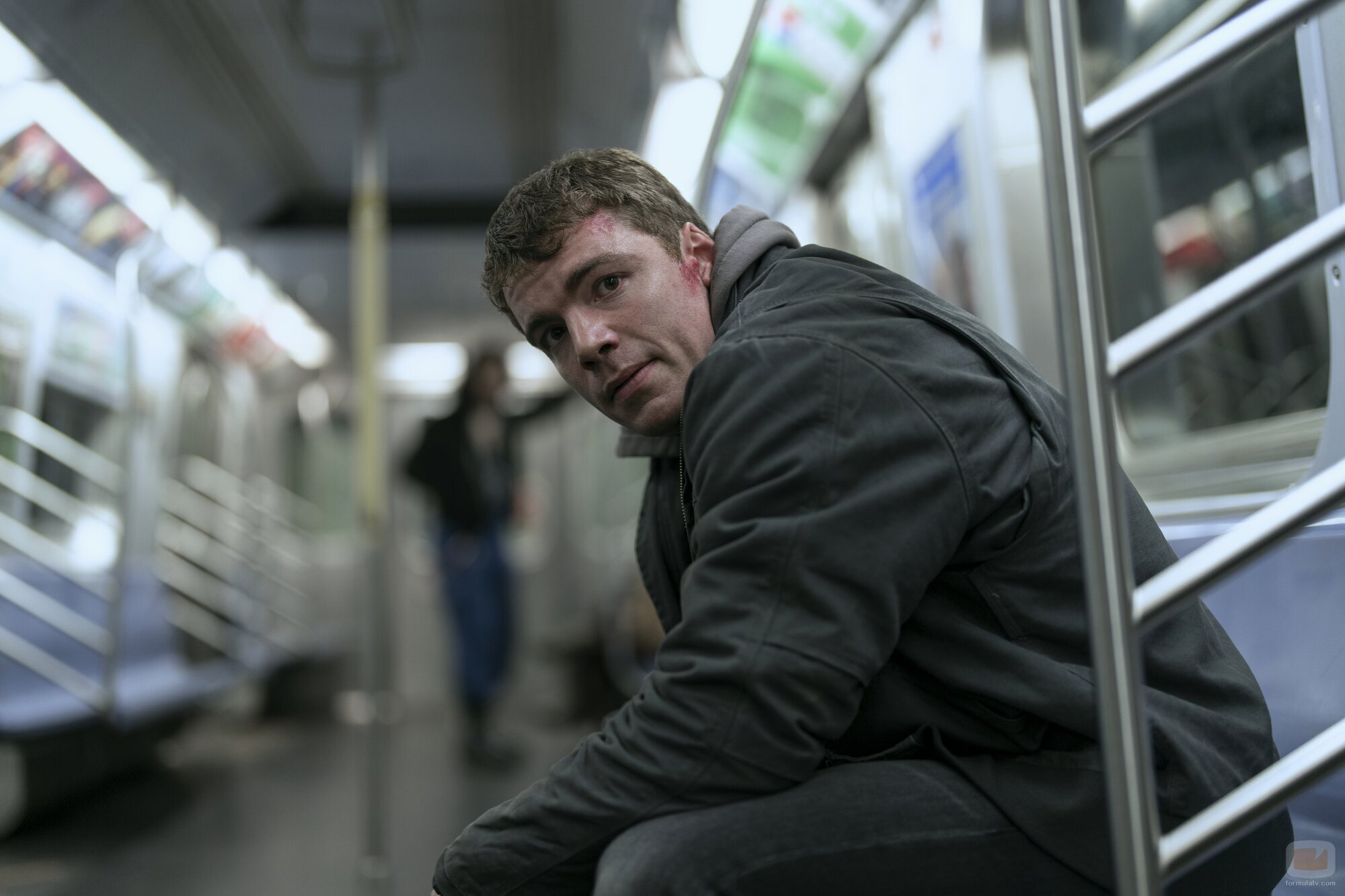 Gabriel Basso en Capítulo 8 titulado 'Divergencias' de 'El agente nocturno'