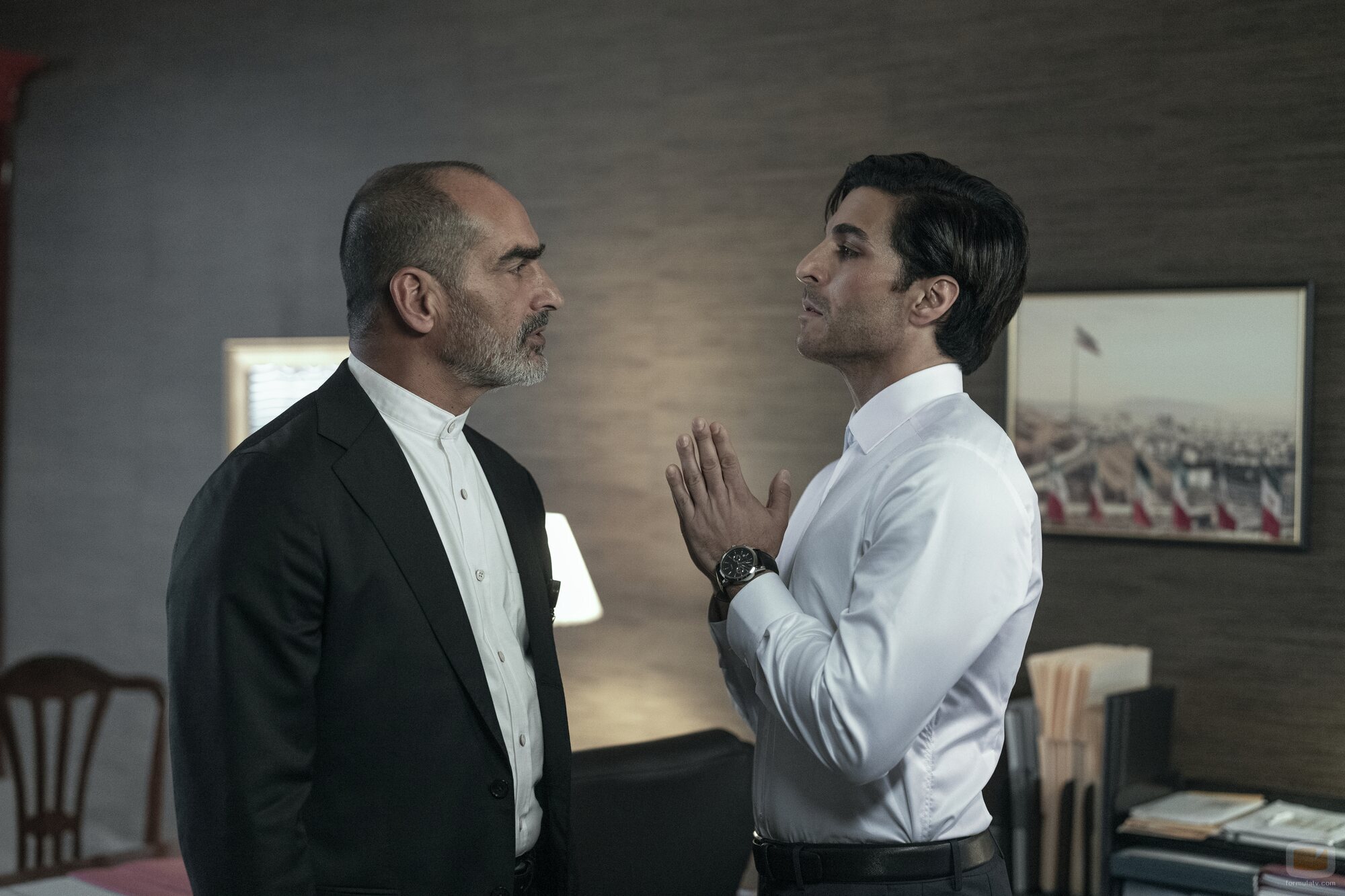 Keon Alexander en 2x09 'Intercambio cultural' de 'El agente nocturno'