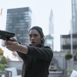 Luciane Buchanan en el 2x10 de 'El agente nocturno'