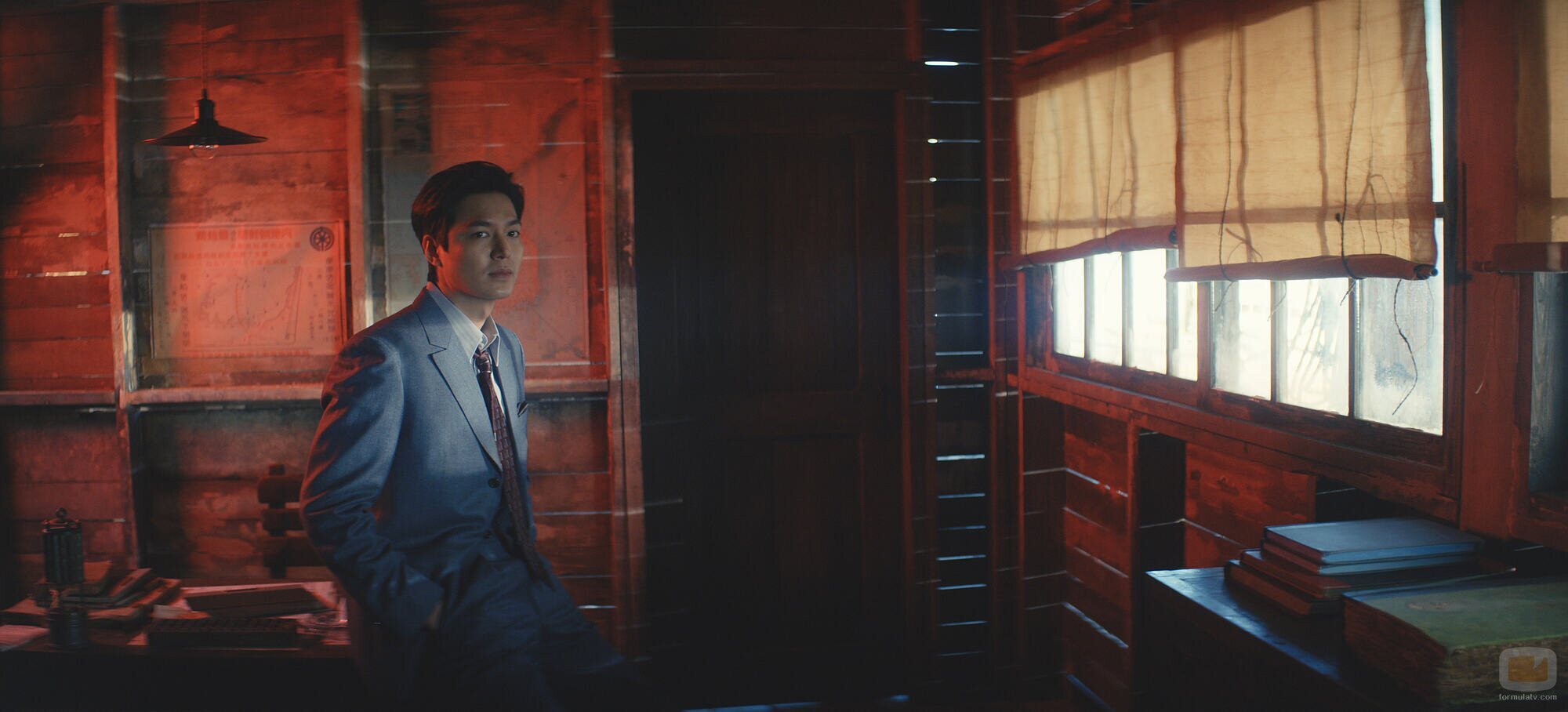 Lee Min-ho en Capítulo 4 titulado 'Capítulo cuatro' de 'Pachinko'