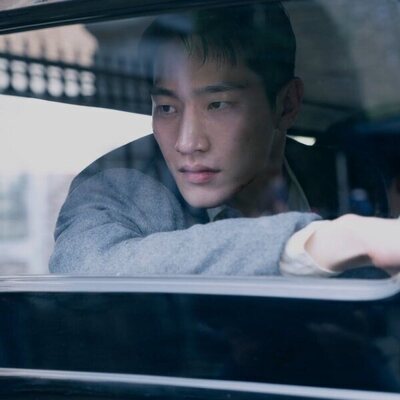 Steve Sanghyun Noh en 1x08 'Capítulo ocho' de 'Pachinko'
