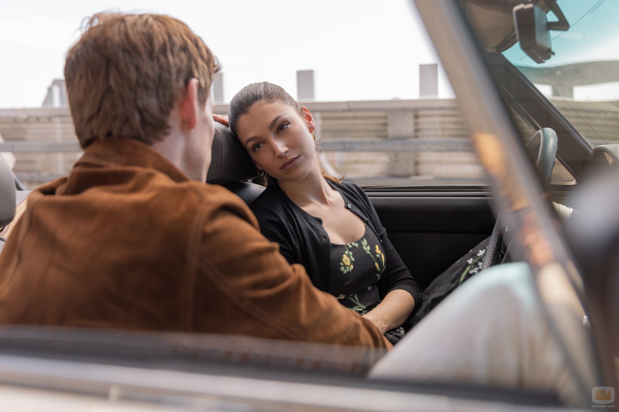 Úrsula Corberó en el 1x02 de 'The Day of The Jackal'