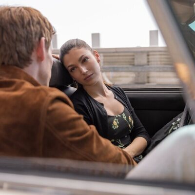Úrsula Corberó en el 1x02 de 'The Day of The Jackal'