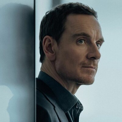 Michael Fassbender en 1x09 titulado 'The Rubicon' de 'La agencia'