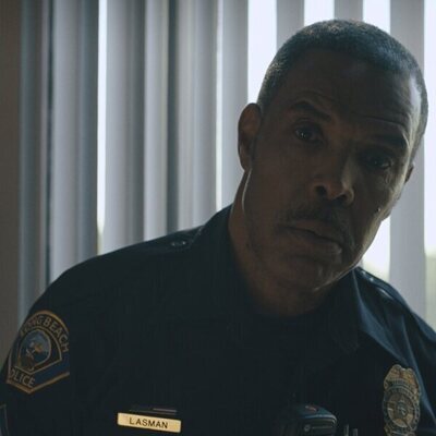 Eriq La Salle en la temporada 1 y el capítulo 01 de 'On Call'