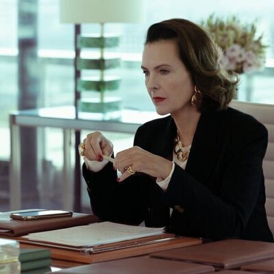 Carole Bouquet en el 1x08 de 'La Maison'