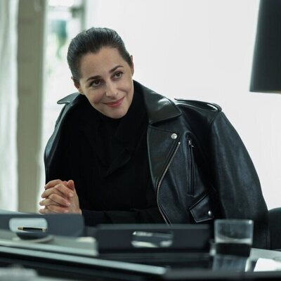 Amira Casar en la temporada 1 y el capítulo 10 de 'La Maison'