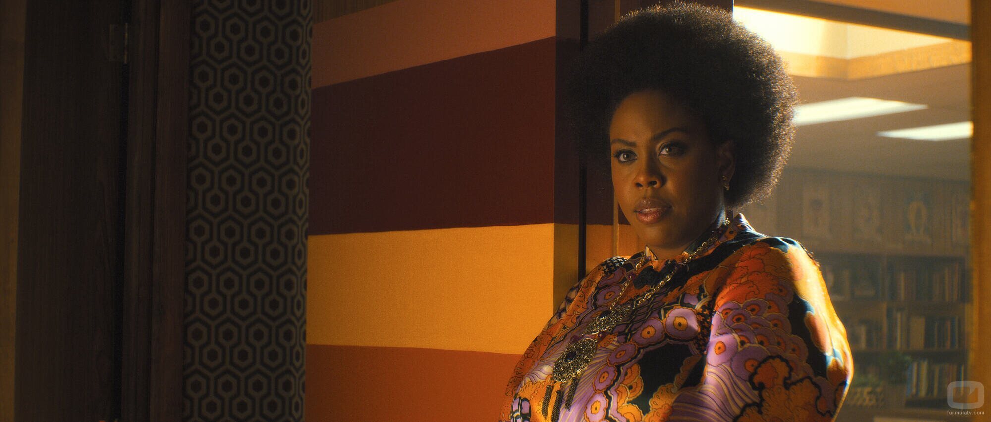 Amber Chardae Robinson en 1x04 'Maxine juega sus cartas' de 'Palm Royale'