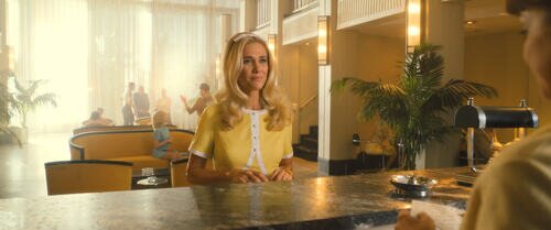 Kristen Wiig en 'Maxine toma las riendas' de 'Palm Royale'
