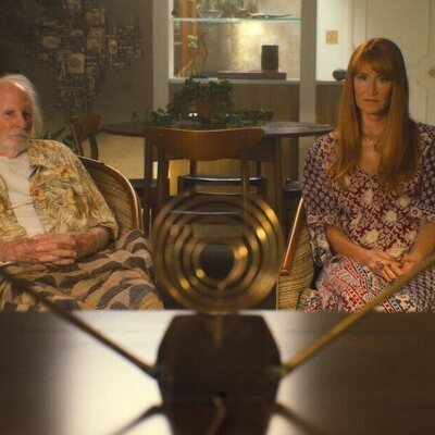 Laura Dern y Bruce Dern en 1x06 titulado 'Maxine toma las riendas' de 'Palm Royale'