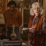 Julia Duffy en Capítulo 9 titulado 'Maxine se da un chapuzón' de 'Palm Royale'