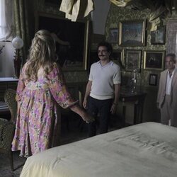 Tom Hollander en 2x07 titulado 'Arrivederci' de 'The White Lotus'
