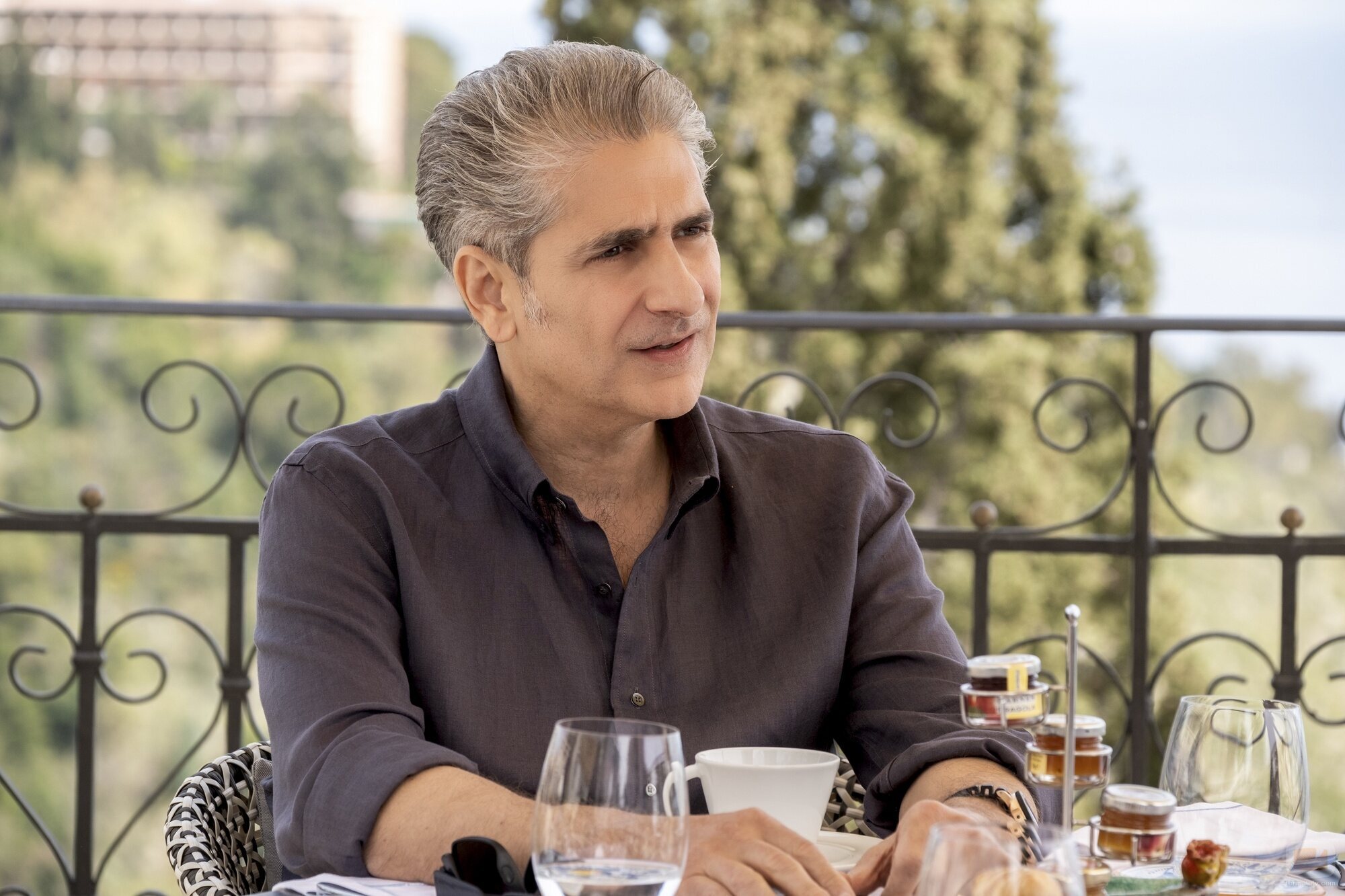 Michael Imperioli en Capítulo 7 titulado 'Arrivederci' de 'The White Lotus'