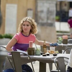 Haley Lu Richardson en el 2x07 de 'The White Lotus'