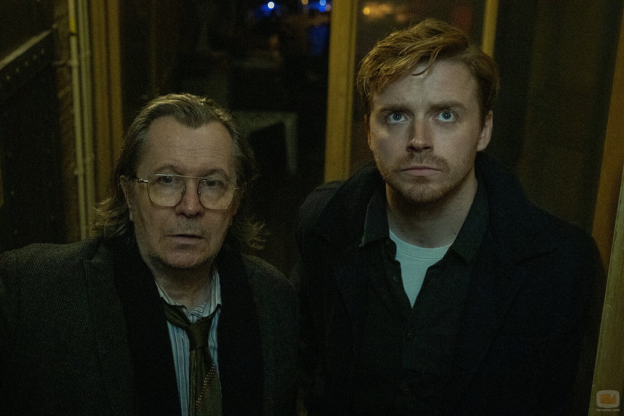 Gary Oldman y Jack Lowden en 'La ineptitud se contagia' de 'Slow Horses'