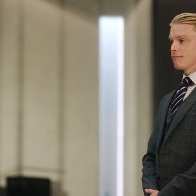 Freddie Fox en el 2x01 de 'Slow Horses'