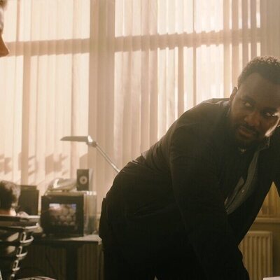 Kadiff Kirwan en el 2x03 de 'Slow Horses'