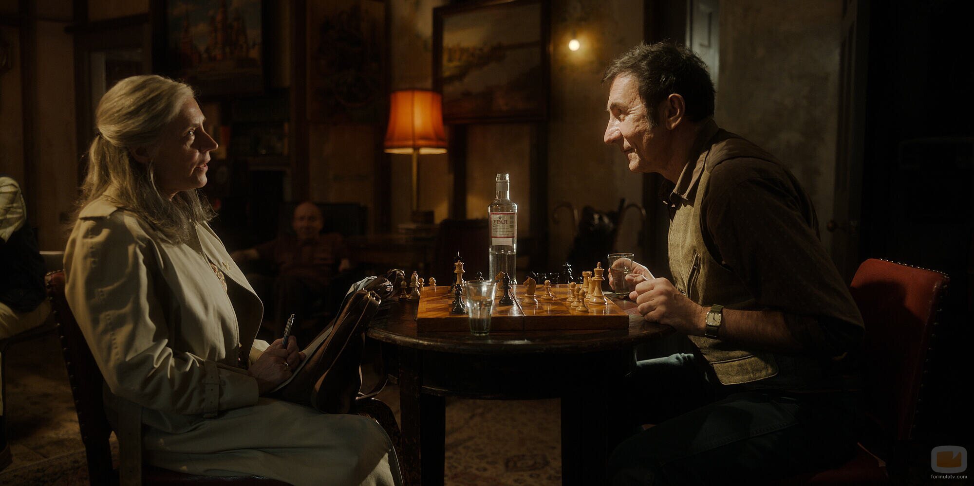 Saskia Reeves en 2x04 titulado 'Cigarra' de 'Slow Horses'