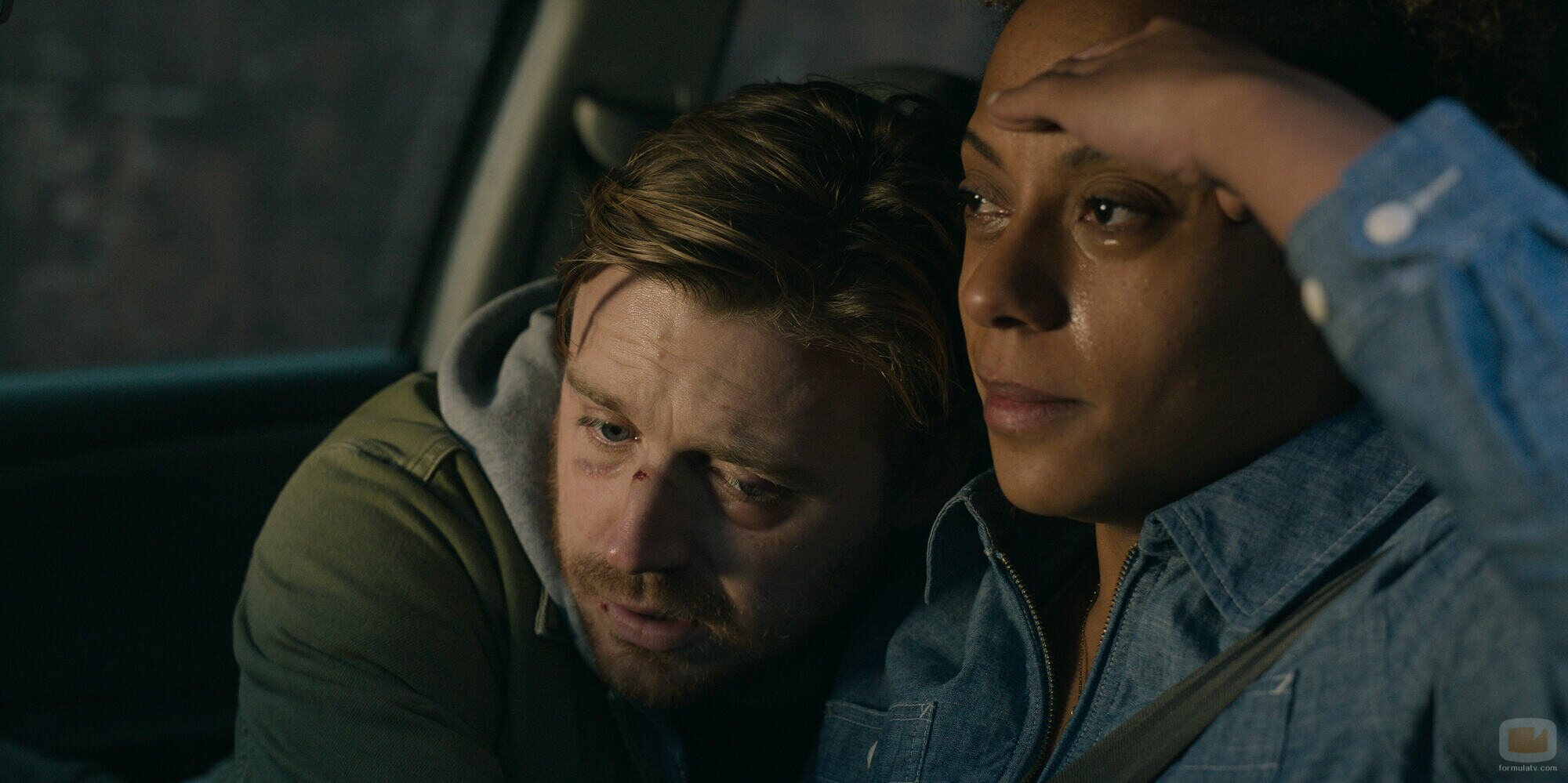 Rosalind Eleazar y Jack Lowden en 3x04 'Visitas inesperadas' de 'Slow Horses'