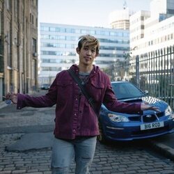 Christopher Chung en Capítulo 4 titulado 'Visitas inesperadas' de 'Slow Horses'