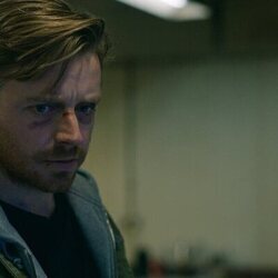Jack Lowden en 3x05 titulado 'Limpieza' de 'Slow Horses'