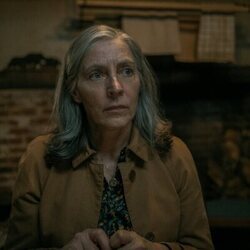 Saskia Reeves en Capítulo 5 titulado 'Limpieza' de 'Slow Horses'