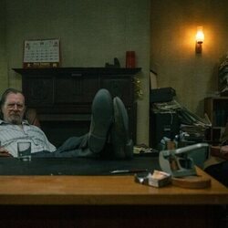 Gary Oldman y Saskia Reeves en 'Regreso' de 'Slow Horses'
