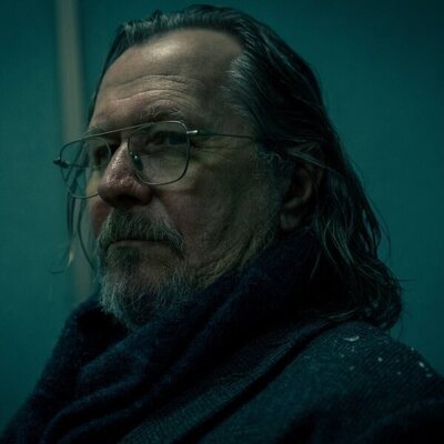 Gary Oldman en 4x06 titulado 'Hola y adiós' de 'Slow Horses'