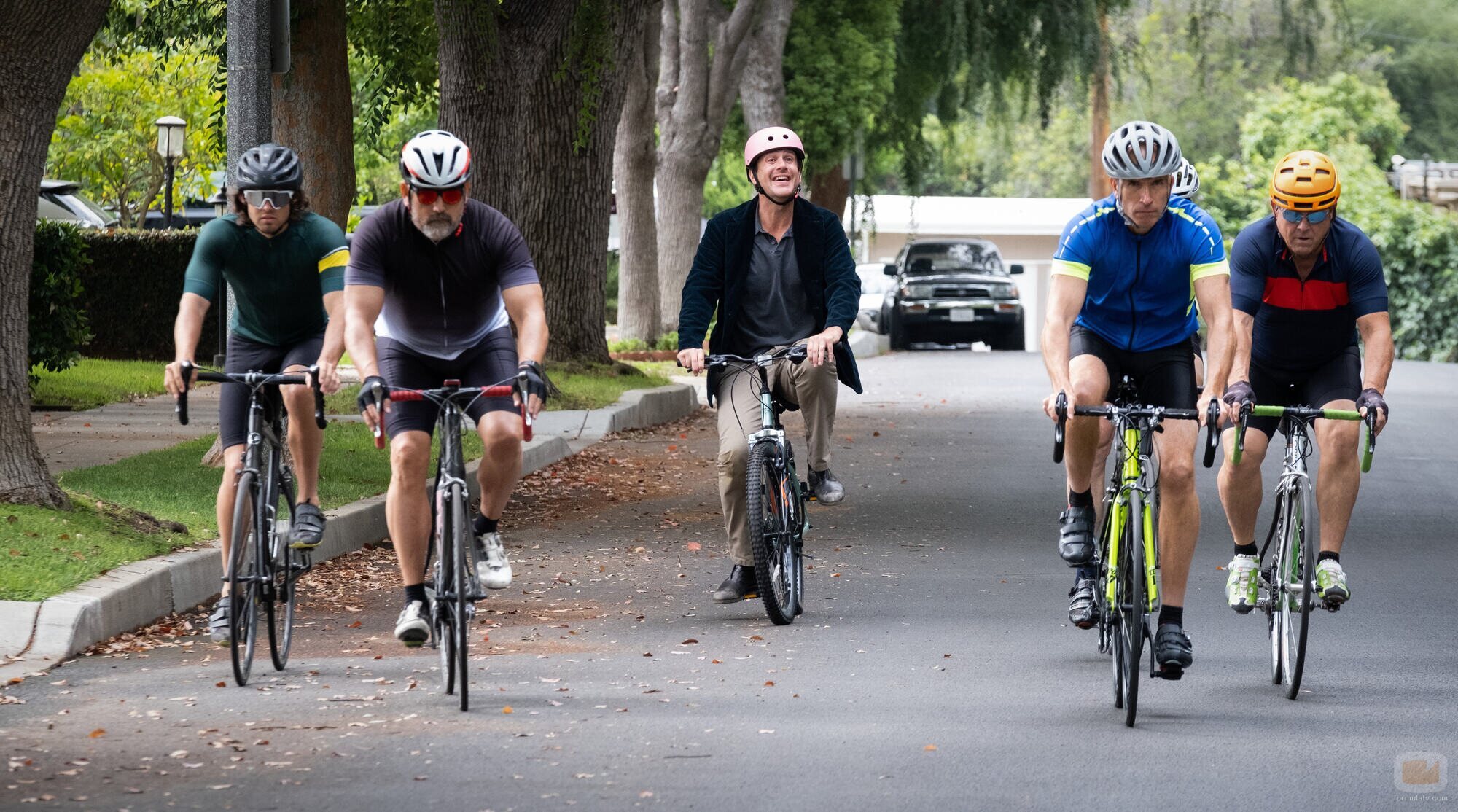 Jason Segel en 1x01 titulado 'Echarlo a suertes' de 'Terapia sin filtro'