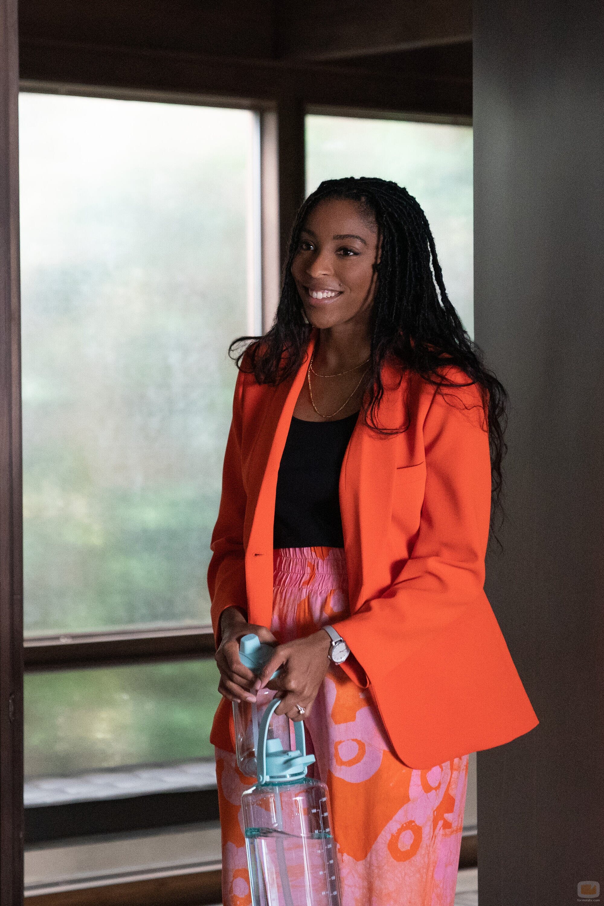 Jessica Williams en Capítulo 1 titulado 'Echarlo a suertes' de 'Terapia sin filtro'