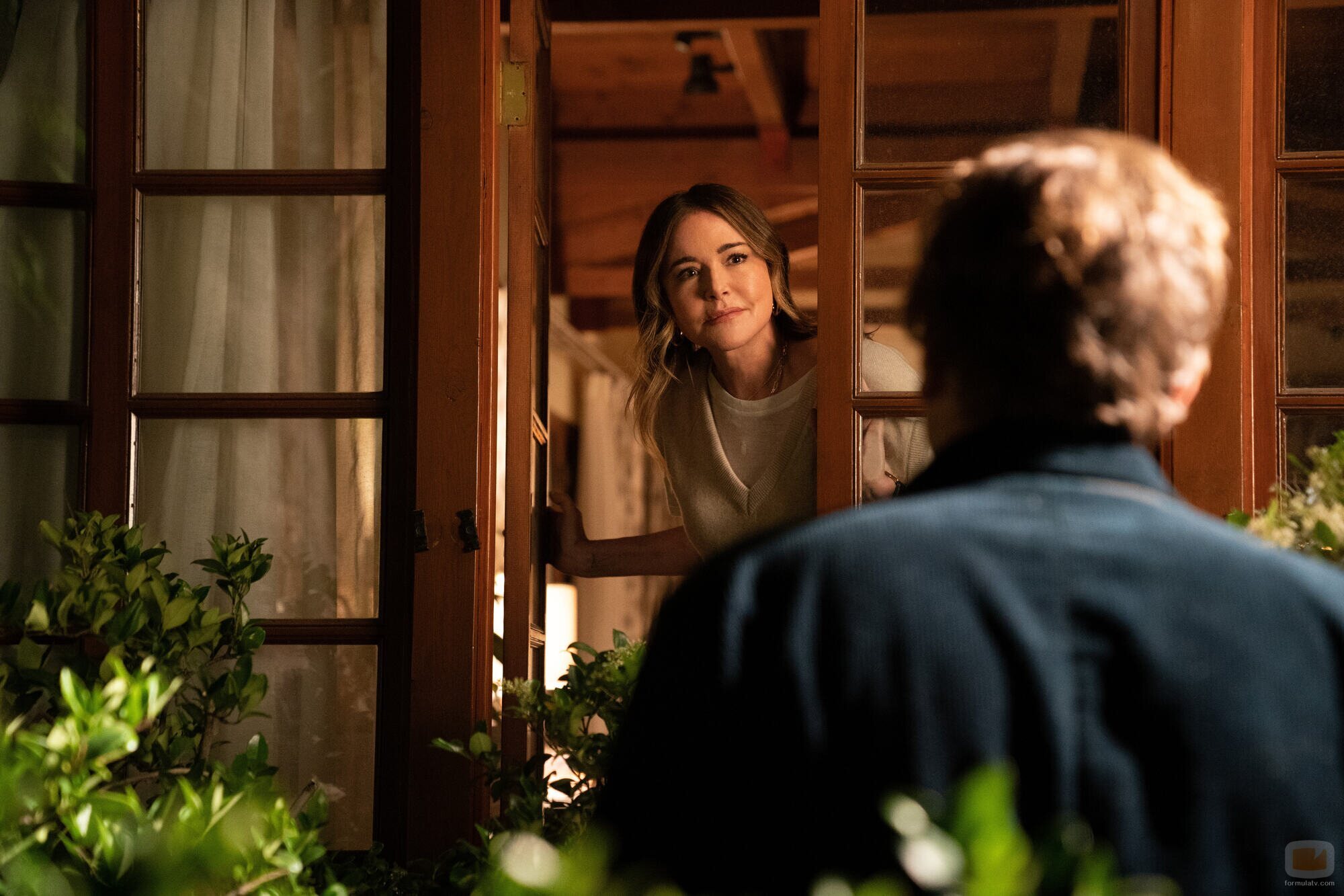 Christa Miller en el 1x01 de 'Shrinking'