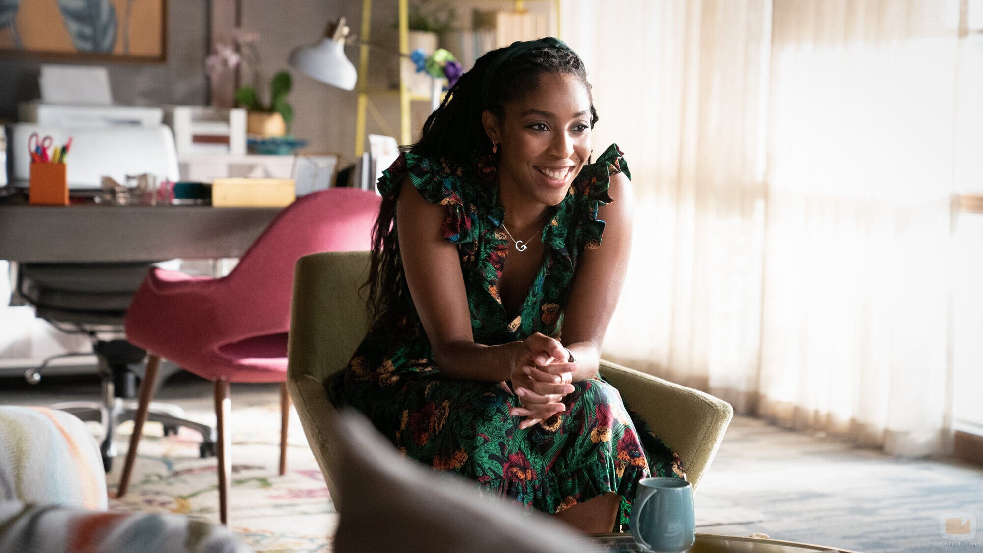 Jessica Williams en el 1x01 de 'Terapia sin filtro'
