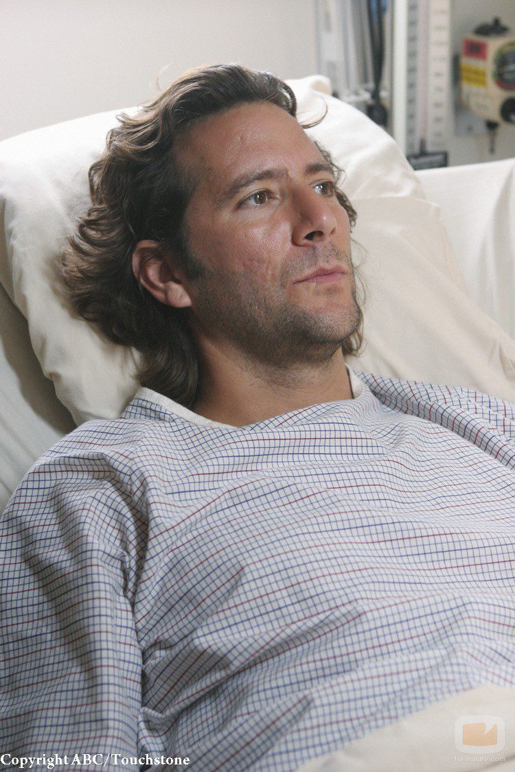 Desmond Hume en el hospital en 'Perdidos'