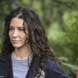 Evangeline Lilly, Kate, en medio de la selva en 'Perdidos'