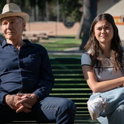 Harrison Ford y Lukita Maxwell en 'Seguir adelante' de 'Shrinking'