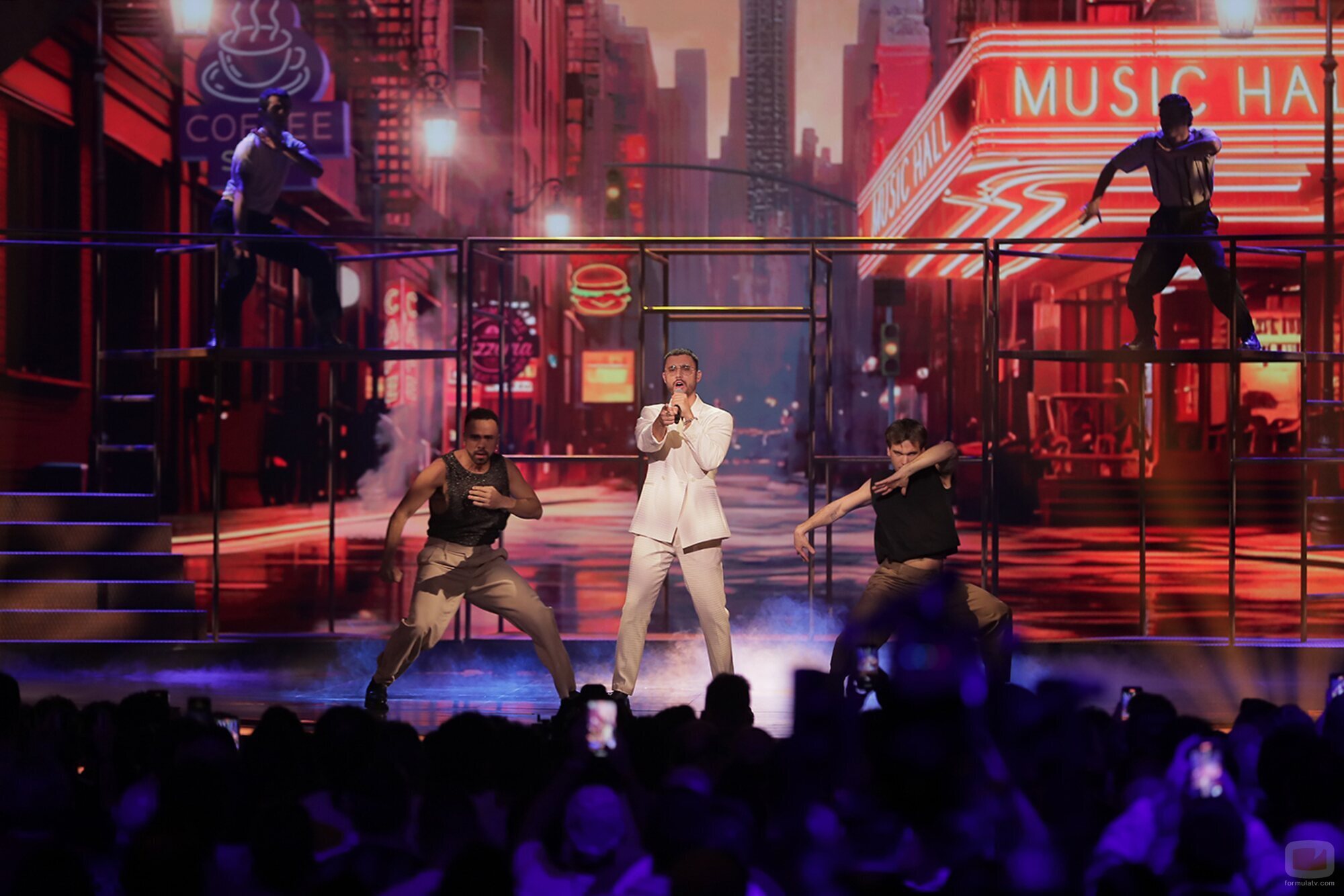 David Afonso interpreta 'Amor barato' en el Benidorm Fest 2025