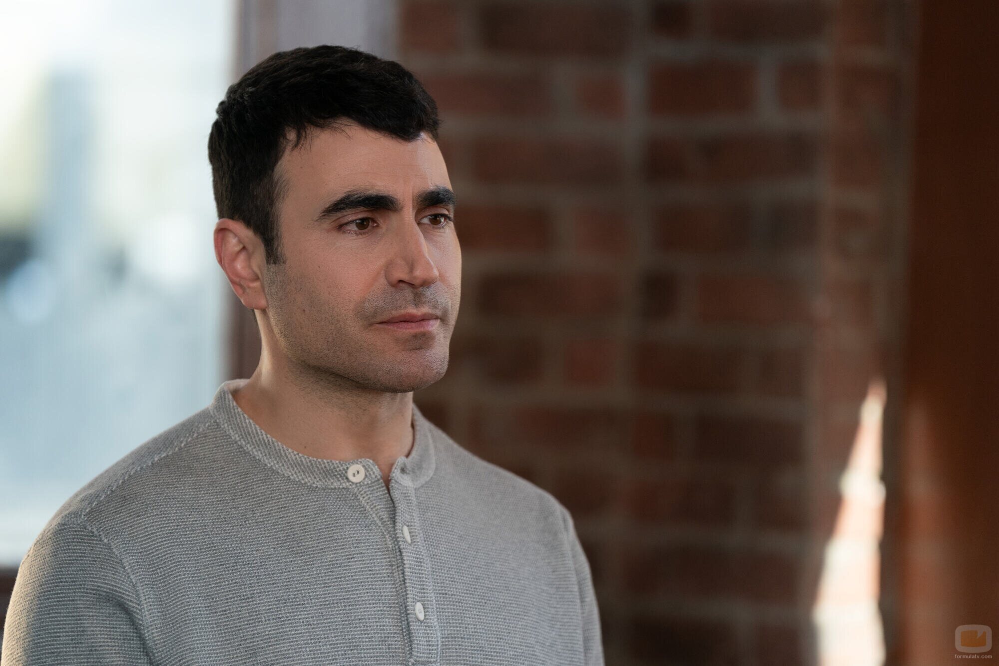 Brett Goldstein en el 2x03 de 'Terapia sin filtro'