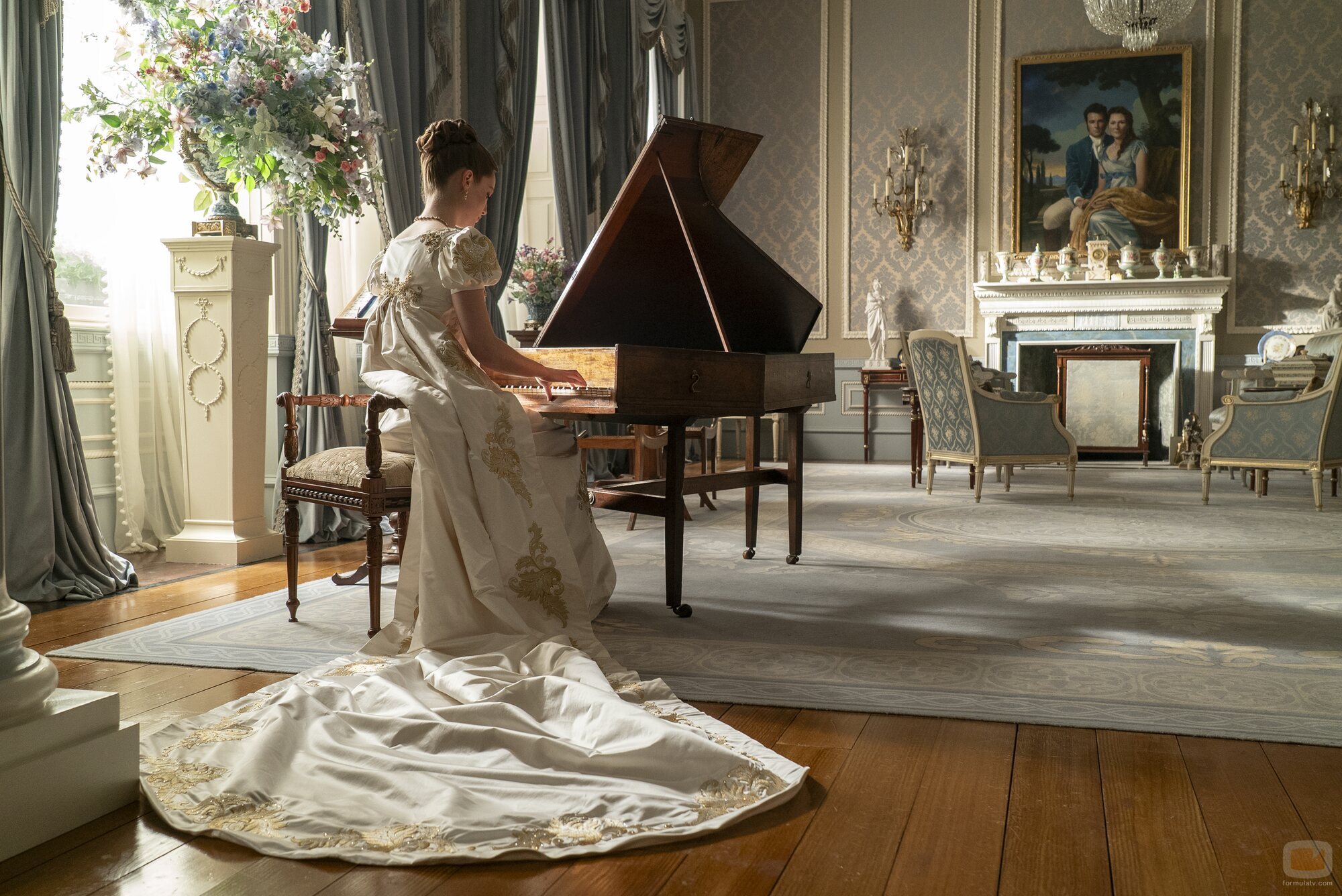 Hannah Dodd en Capítulo 1 titulado 'En el candelero' de 'Los Bridgerton'