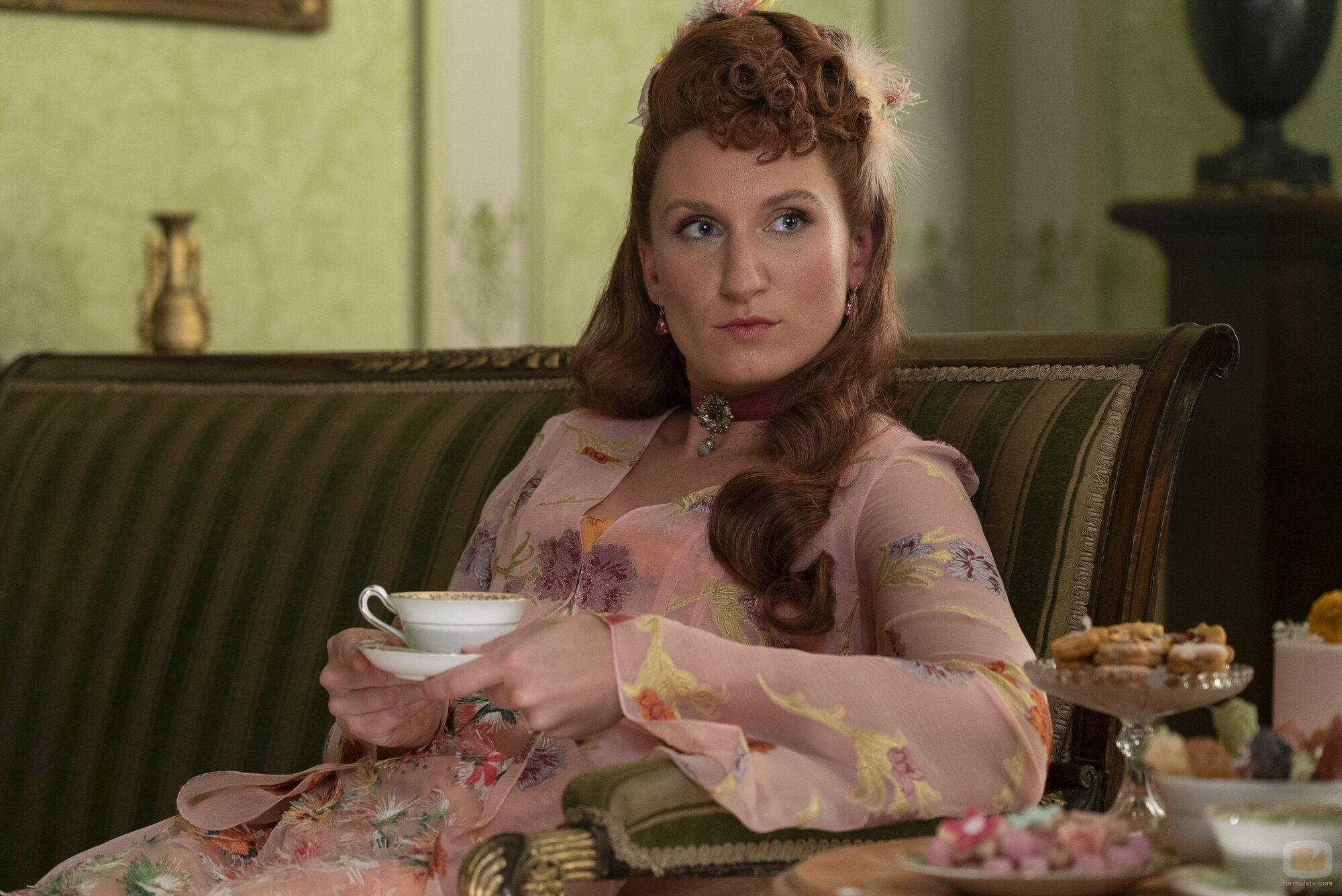 Bessie Carter en el 3x02 de 'Bridgerton'