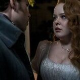 Nicola Coughlan y Luke Newton en Capítulo 2 titulado 'Bajo la luz de la luna' de 'Los Bridgerton'