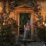 Nicola Coughlan en 3x03 'Fuerzas de la naturaleza' de 'Los Bridgerton'