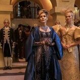 Joanna Bobin y Jessica Madsen en 3x03 'Fuerzas de la naturaleza' de 'Los Bridgerton'