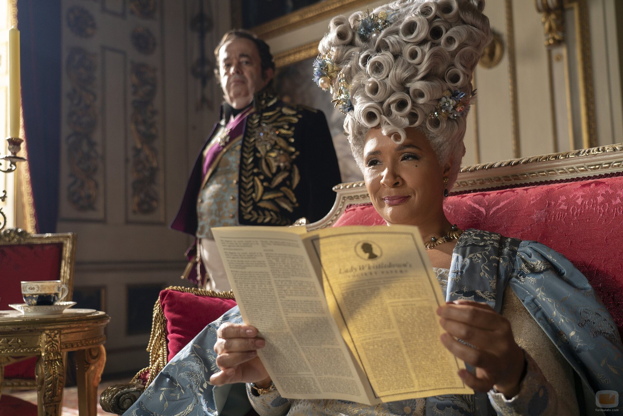 Golda Rosheuvel y Hugh Sachs en el 3x05 de 'Bridgerton'