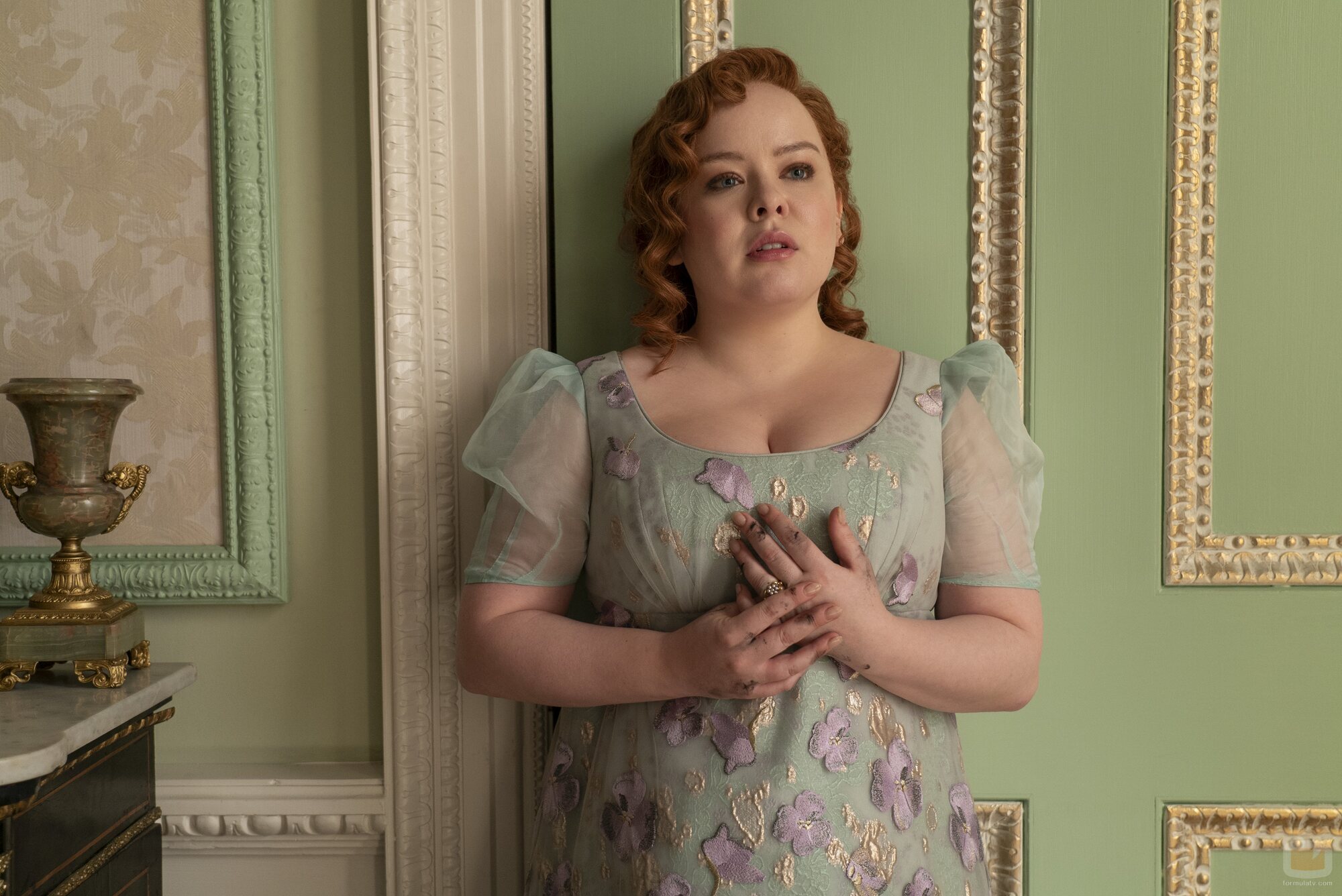 Still de Nicola Coughlan en el 3x06 de 'Bridgerton'