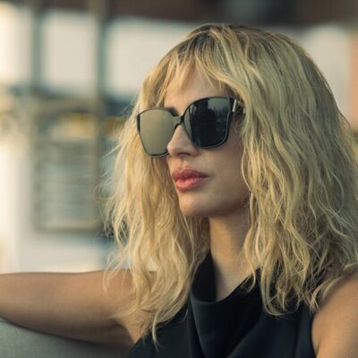 Manuela González en la temporada 2 y el capítulo 01 de 'Perfil Falso'