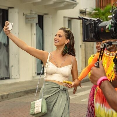 Carolina Miranda en el 2x01 de 'Perfil Falso'