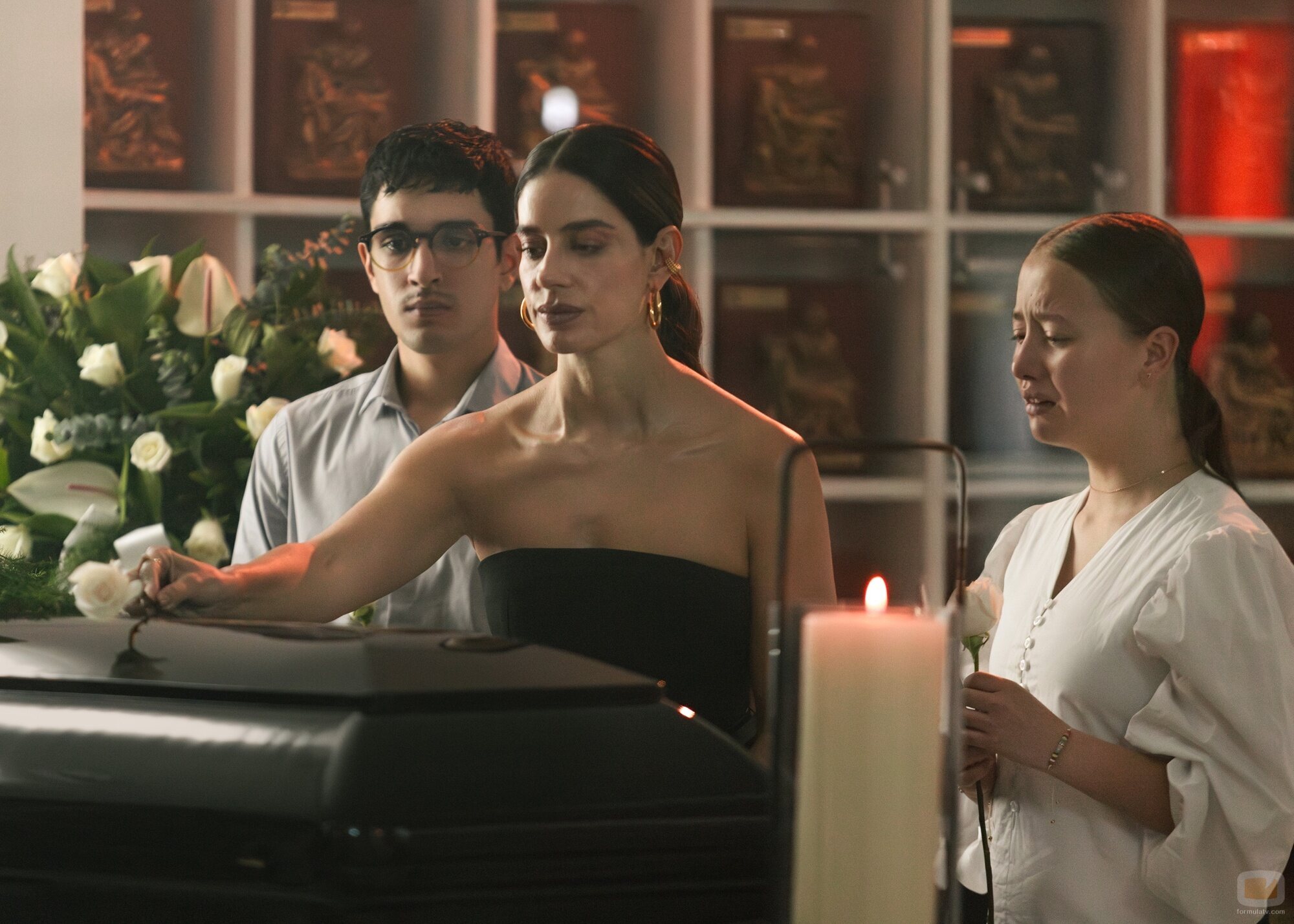 Manuela González y María Paula Veloza en 2x02 titulado 'Perder el control' de 'Perfil Falso'